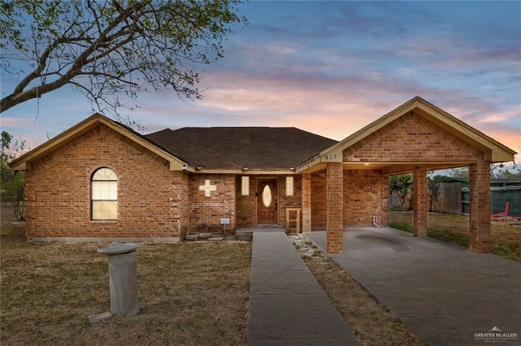 425 S 7th Street, Donna, TX 78537