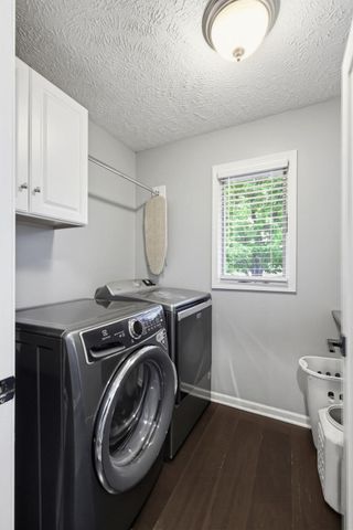 4408 N 17TH Street, Carter Lake, IA 51510