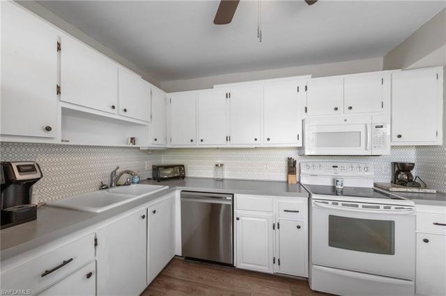 720 Teryl RD 2, Naples, FL 34112