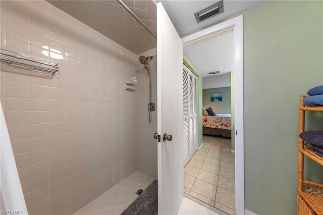 720 Teryl RD 2, Naples, FL 34112