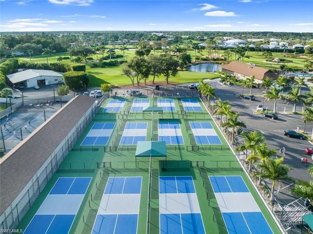 720 Teryl RD 2, Naples, FL 34112
