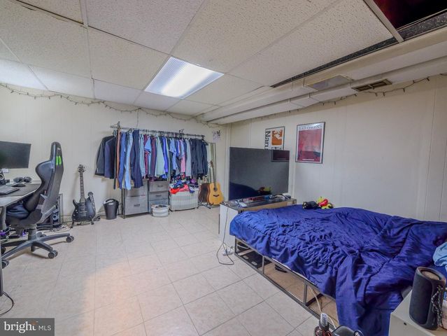228 HOFFMAN RD, Ridley Park, PA 19078