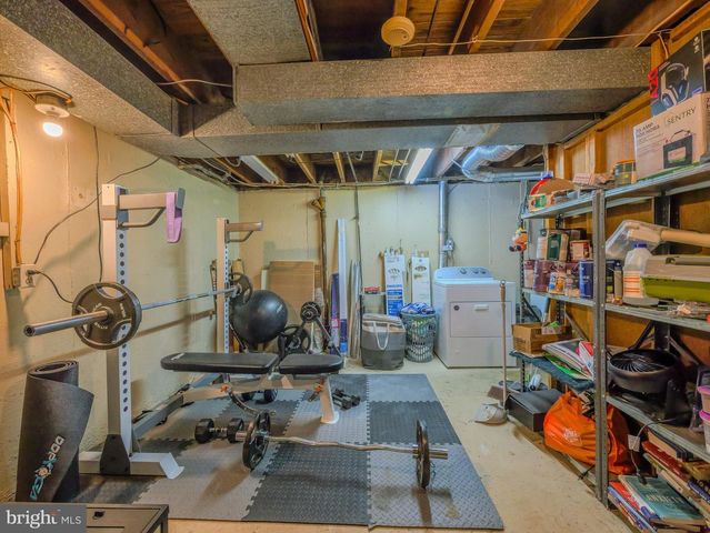 228 HOFFMAN RD, Ridley Park, PA 19078