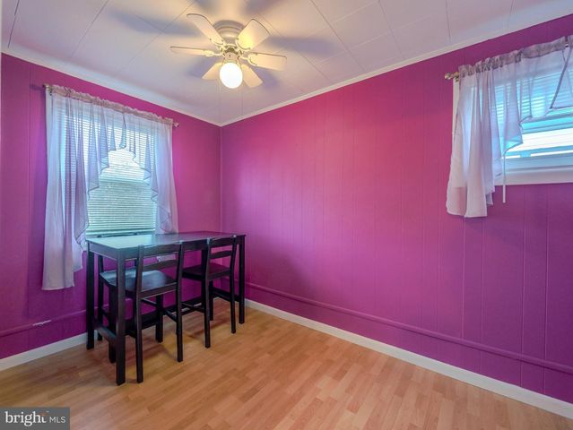 228 HOFFMAN RD, Ridley Park, PA 19078