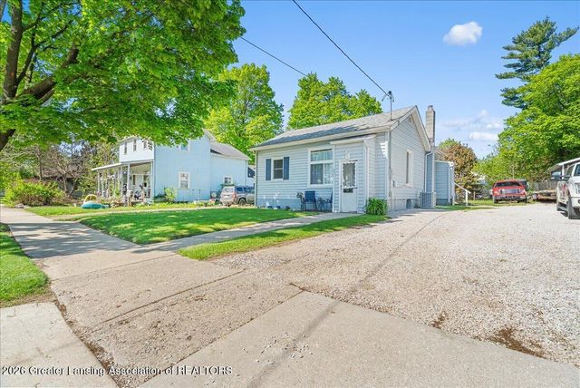 231 N Sheldon Street, Charlotte, MI 48813