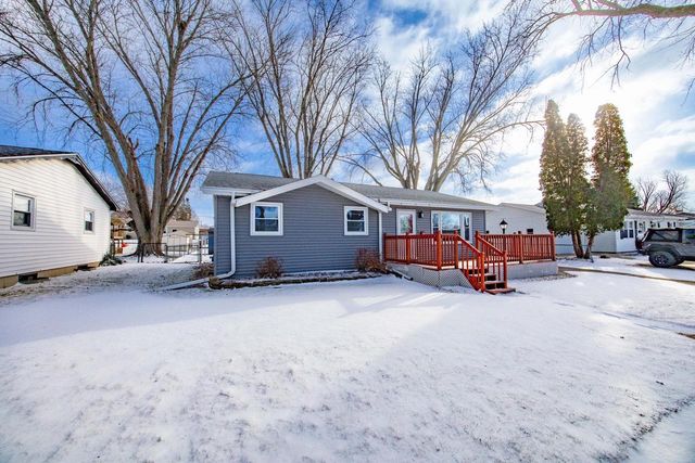 1517 S Arch Street, Janesville, WI 53546