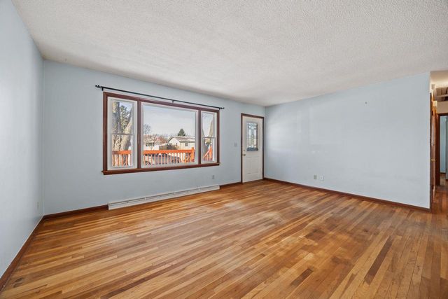 1517 S Arch Street, Janesville, WI 53546