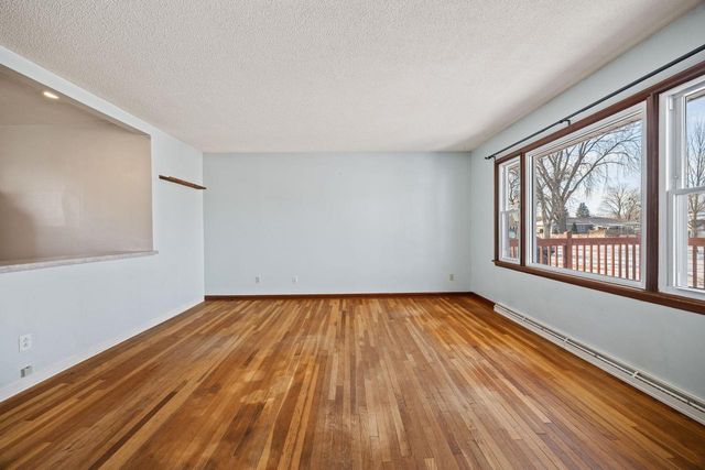 1517 S Arch Street, Janesville, WI 53546