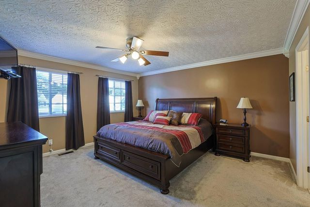 10420 Blacksmith Place, Florence, KY 41042