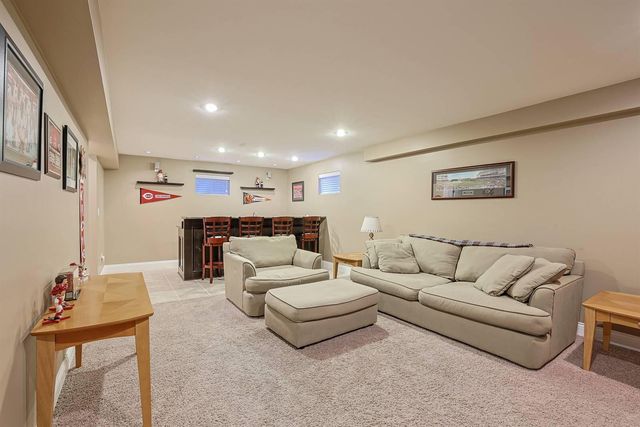10420 Blacksmith Place, Florence, KY 41042