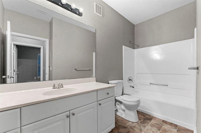 1008 HEMINGWAY CIRCLE 1008, Haines City, FL 33844