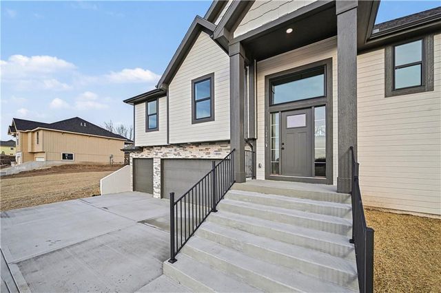 12406 Morgan Street, Excelsior Springs, MO 64024