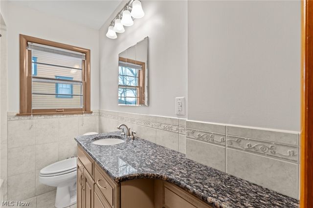 22 Youtz Avenue, Akron, OH 44301