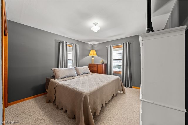 22 Youtz Avenue, Akron, OH 44301