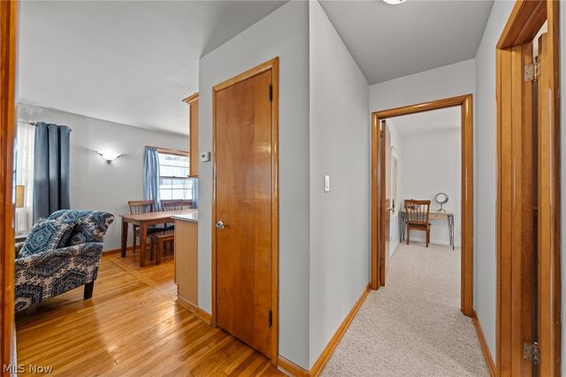 22 Youtz Avenue, Akron, OH 44301