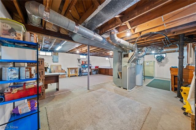 22 Youtz Avenue, Akron, OH 44301