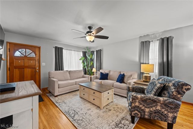 22 Youtz Avenue, Akron, OH 44301