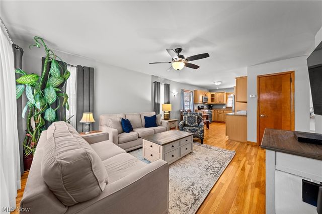 22 Youtz Avenue, Akron, OH 44301