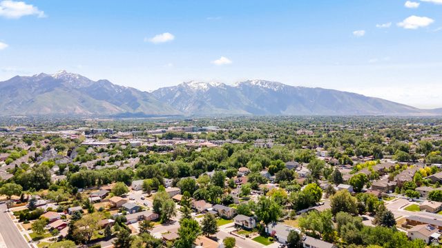 343 E 6990 S, Midvale, UT 84047