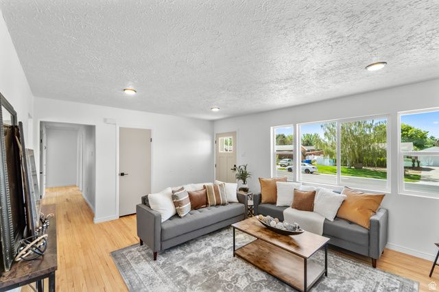 343 E 6990 S, Midvale, UT 84047
