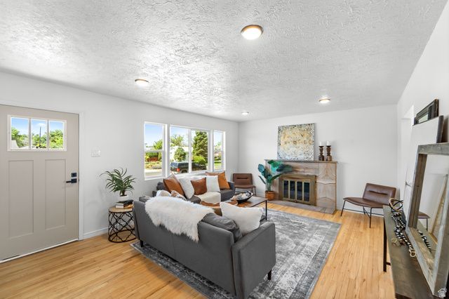 343 E 6990 S, Midvale, UT 84047
