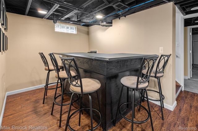 29064 Howard Avenue, Madison Heights, MI 48071