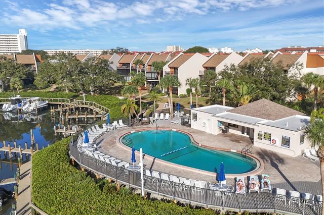 1900 COVE II PLACE 127, Sarasota, FL 34242