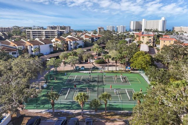 1900 COVE II PLACE 127, Sarasota, FL 34242