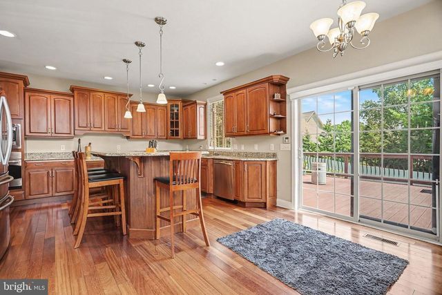 2450 HARTFORD RD, York, PA 17402
