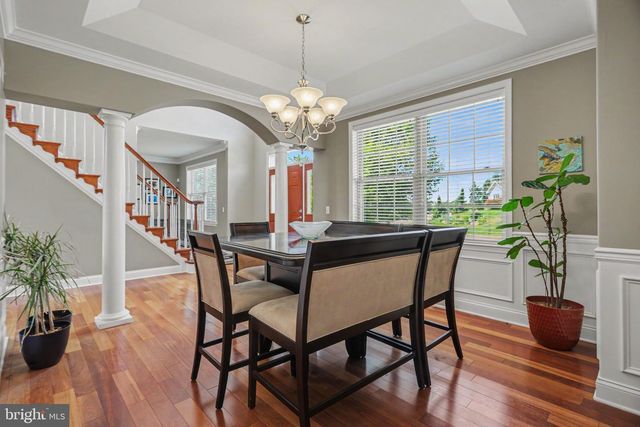 2450 HARTFORD RD, York, PA 17402
