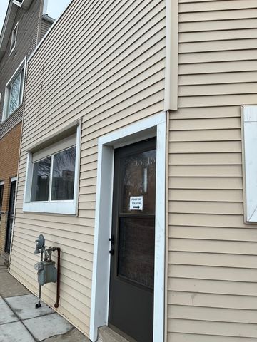 13515 S Baltimore Avenue, Chicago, IL 60633