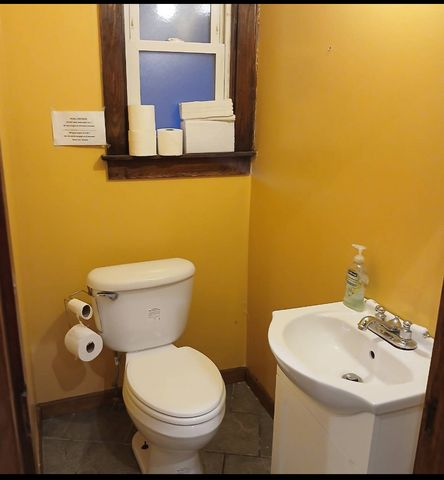 13515 S Baltimore Avenue, Chicago, IL 60633