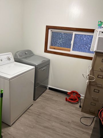 13515 S Baltimore Avenue, Chicago, IL 60633