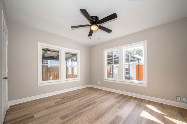 7424 Rusk Street, Houston, TX 77011