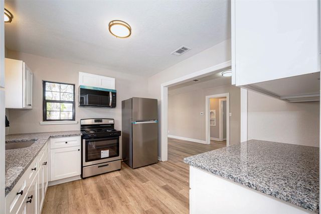 7424 Rusk Street, Houston, TX 77011