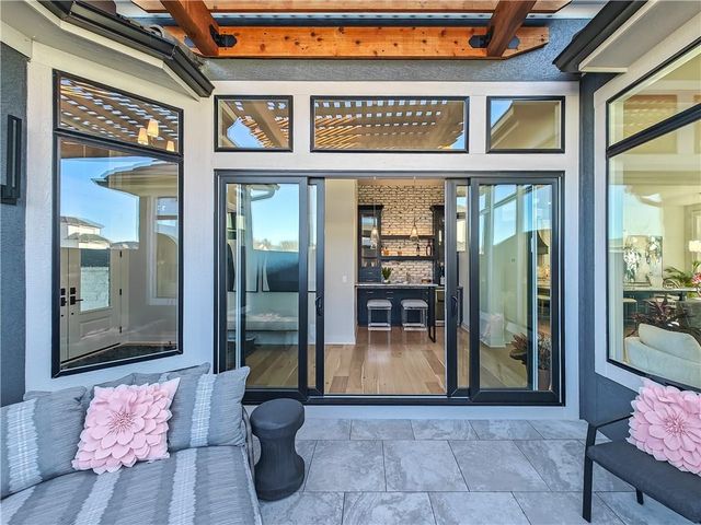 10603 W 173rd Terrace, Overland Park, KS 66221