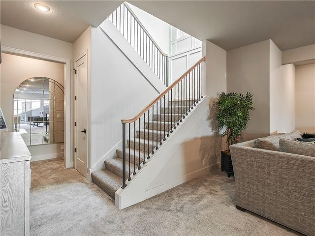 10603 W 173rd Terrace, Overland Park, KS 66221