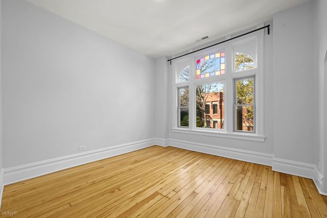 825 N Winchester Avenue 2F, Chicago, IL 60622