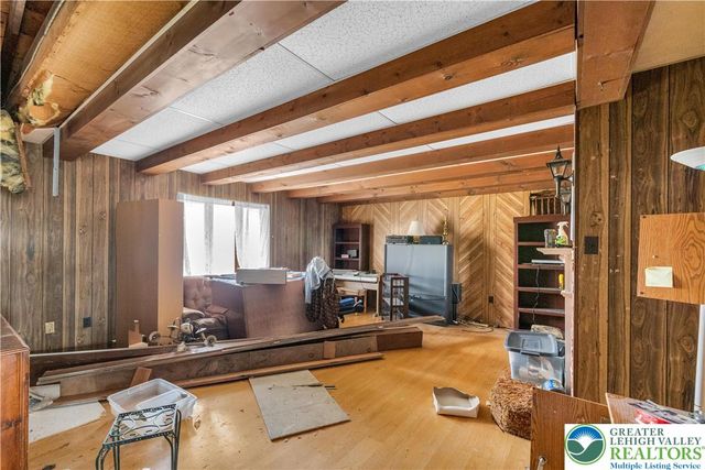 8 High Street, Glendon Boro, PA 18042