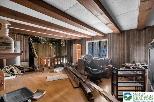 8 High Street, Glendon Boro, PA 18042