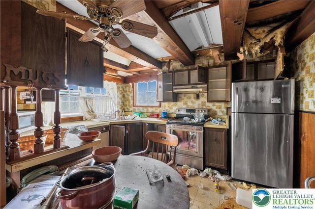 8 High Street, Glendon Boro, PA 18042