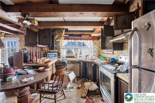 8 High Street, Glendon Boro, PA 18042