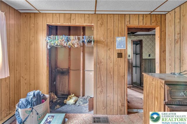 8 High Street, Glendon Boro, PA 18042