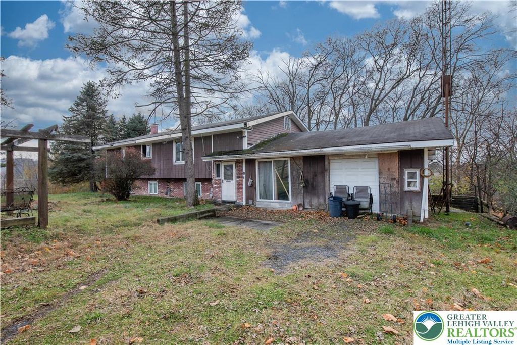 8 High Street, Glendon Boro, PA 18042