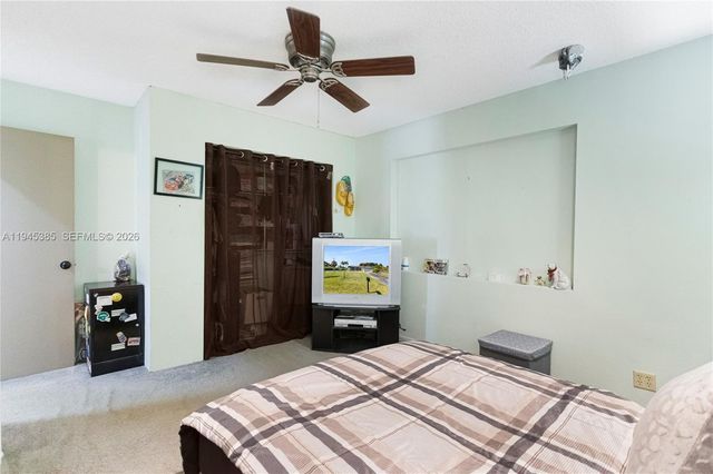 4841 SW 201st Ter, Southwest Ranches, FL 33332