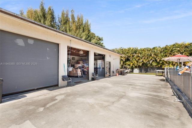 4841 SW 201st Ter, Southwest Ranches, FL 33332