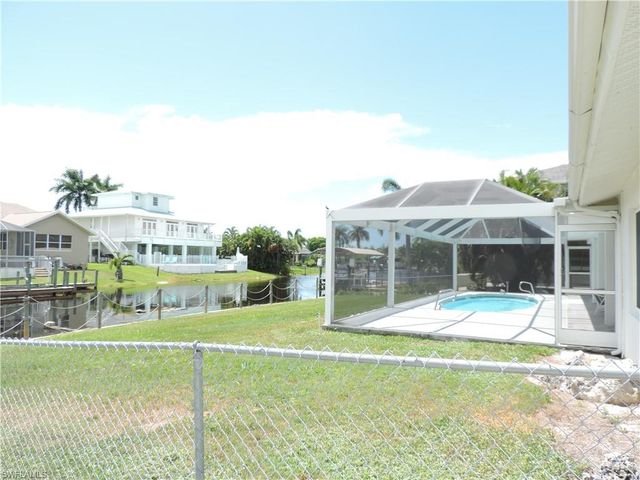 6401 Plumosa AVE, Fort Myers, FL 33908