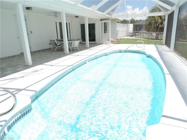 6401 Plumosa AVE, Fort Myers, FL 33908
