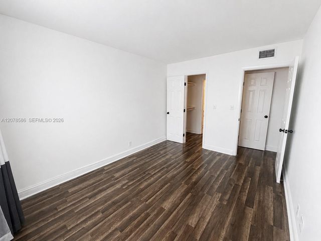 4050 NE 12th Terrace 11-1, Oakland Park, FL 33334