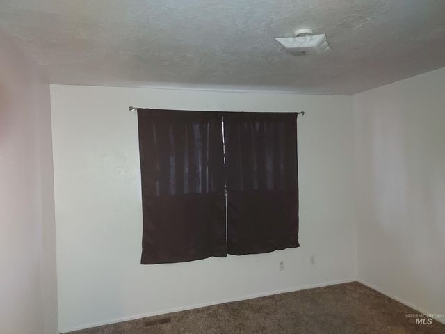6295 W Grandview Pl, Boise, ID 83709
